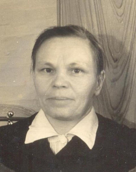 Жить не для себя, а для других.